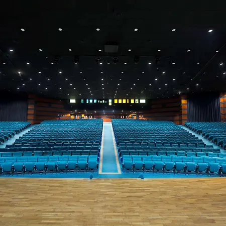 Melia מלון 4*