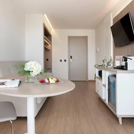 Melia Otel