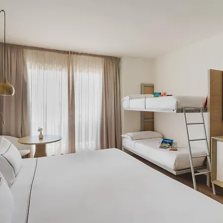 Melia Hotel 4*