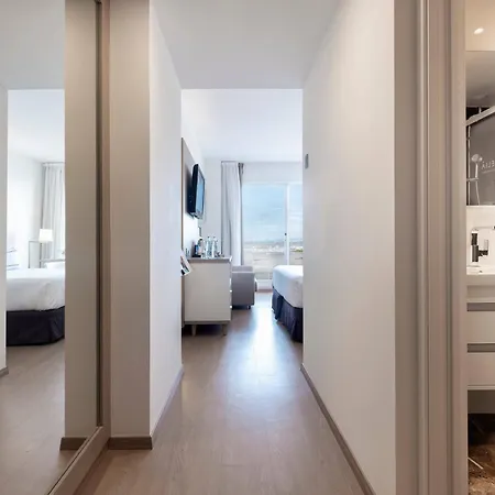 Meliá Hotel 4*