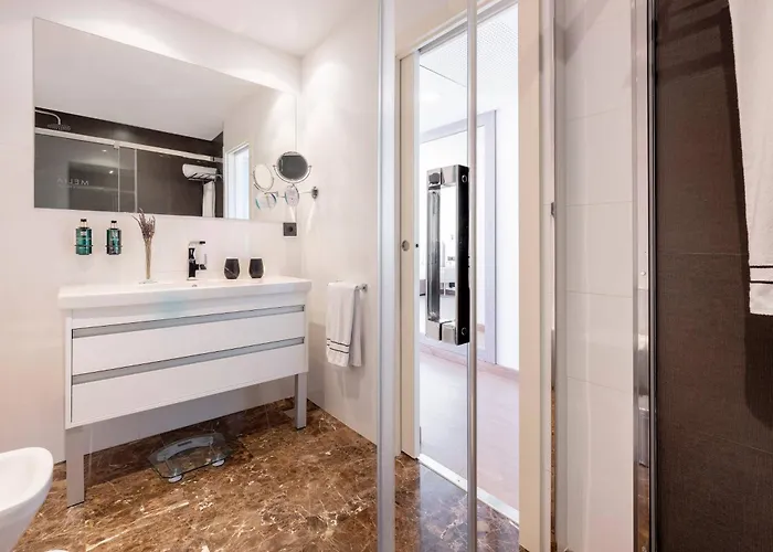 Melia 4* Σίτζες