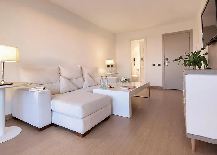 Ξενοδοχείο Melia 4*