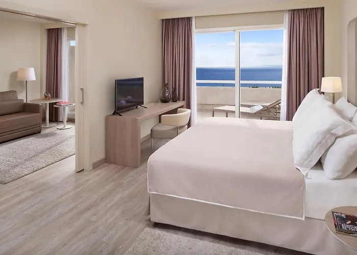 Melia Hotel 4*